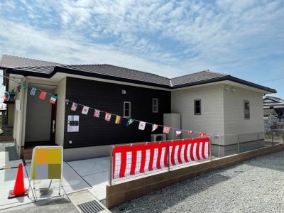 人気の平屋建て(外観)